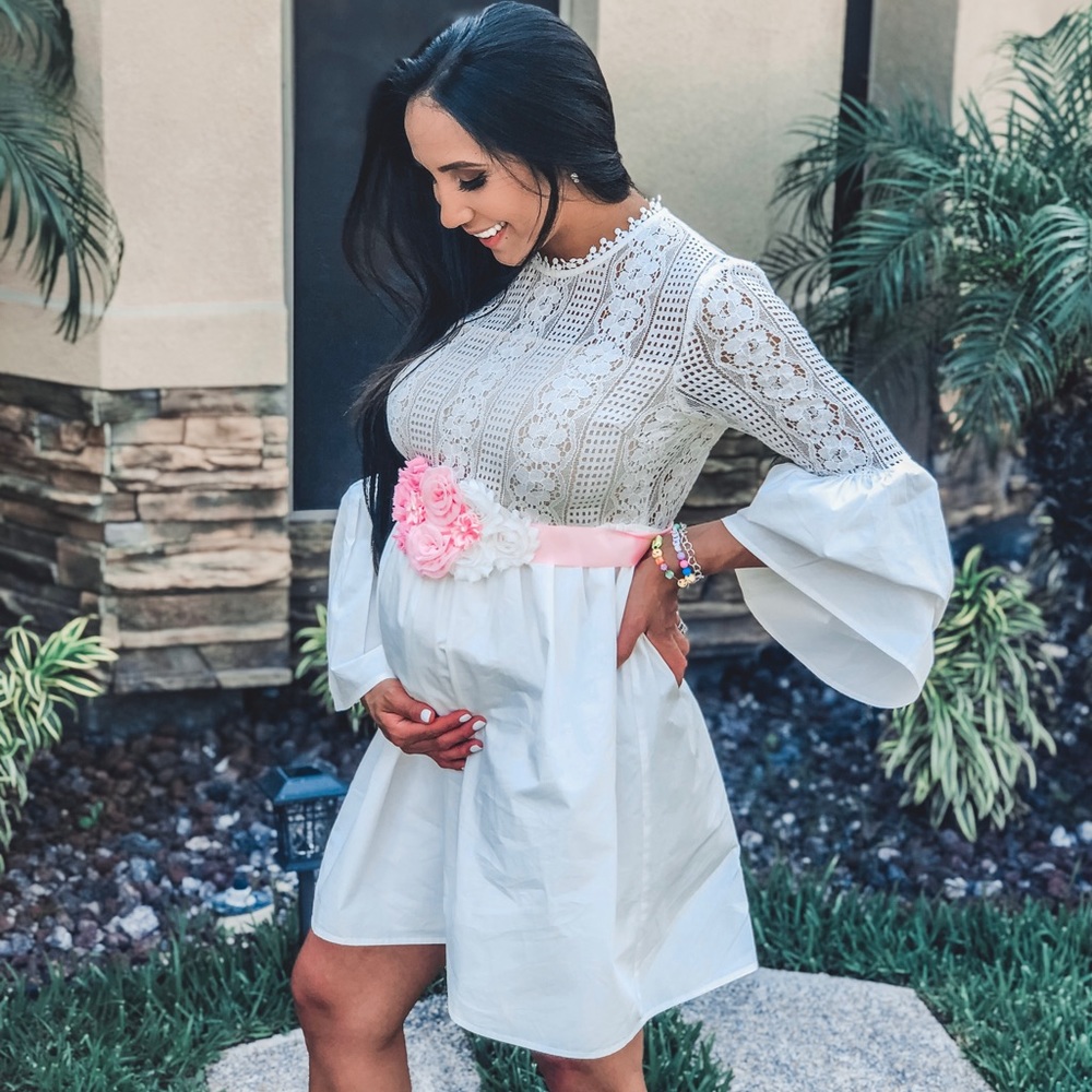 Endless Rose Dress - Size M - LIKE NEW